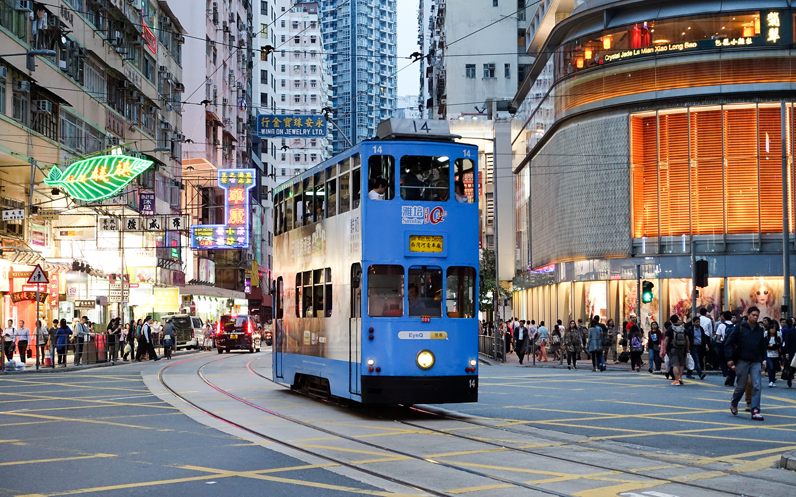 Двухэтажные трамваи в Гонконге – 2019   *