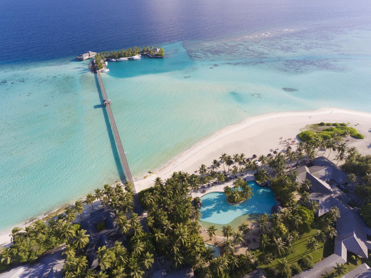 Sun Island Resort & SPA 4* - один из самых крупных отелей на Мальдивах