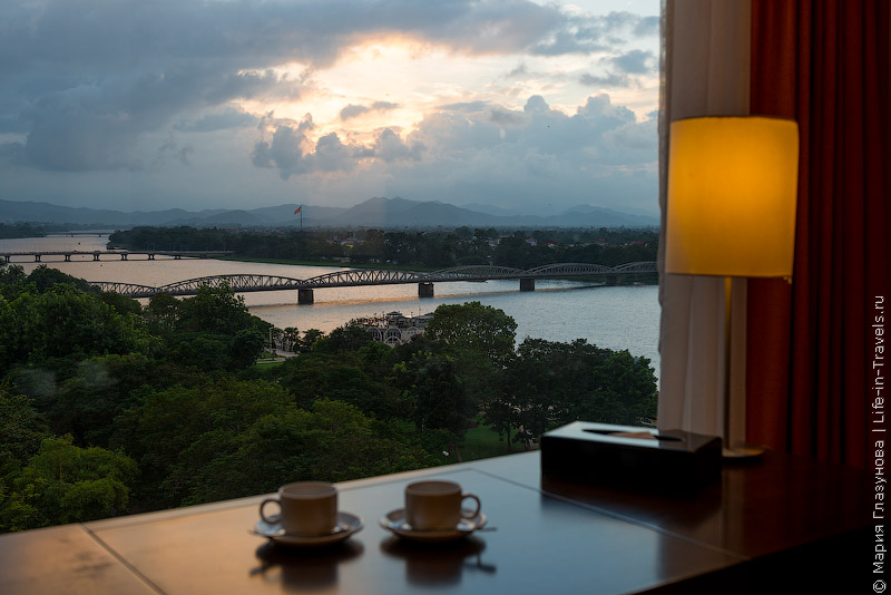 Muong Thanh Hue Hotel – хороший отель в Хюэ на берегу реки с отличным видом из окон