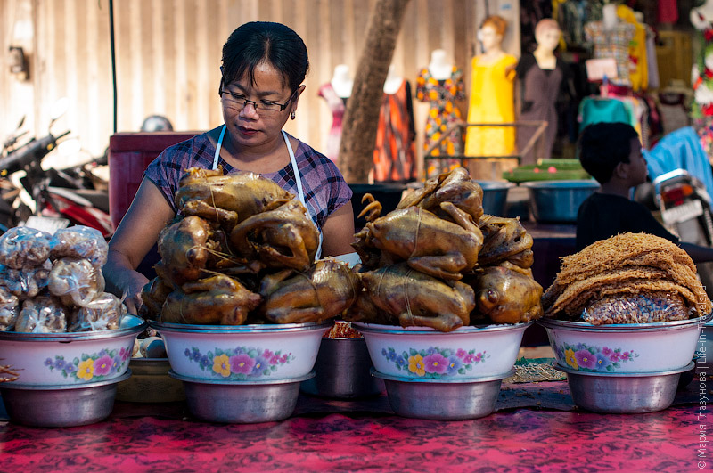 Ночной рынок в Гианьяре – знакомимся с настоящей балийской кухней